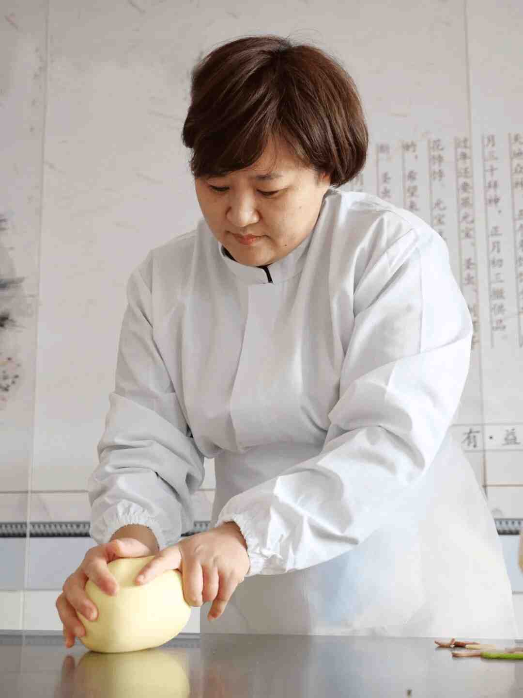 一个月卖300万个,这个山东小镇的“虎年限定”火了